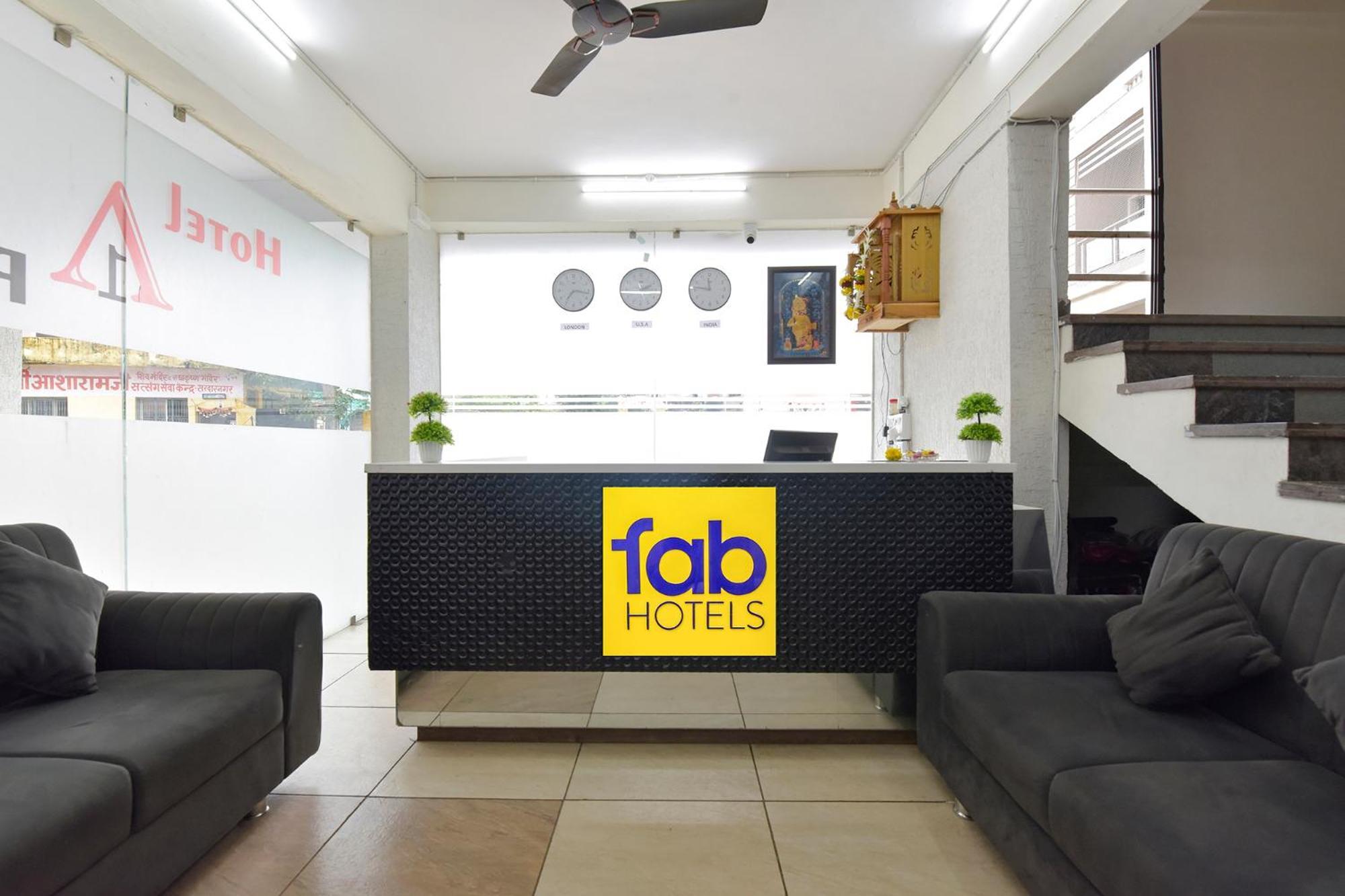 Fabhotel A1 Plaza Ахмедабад Екстериор снимка
